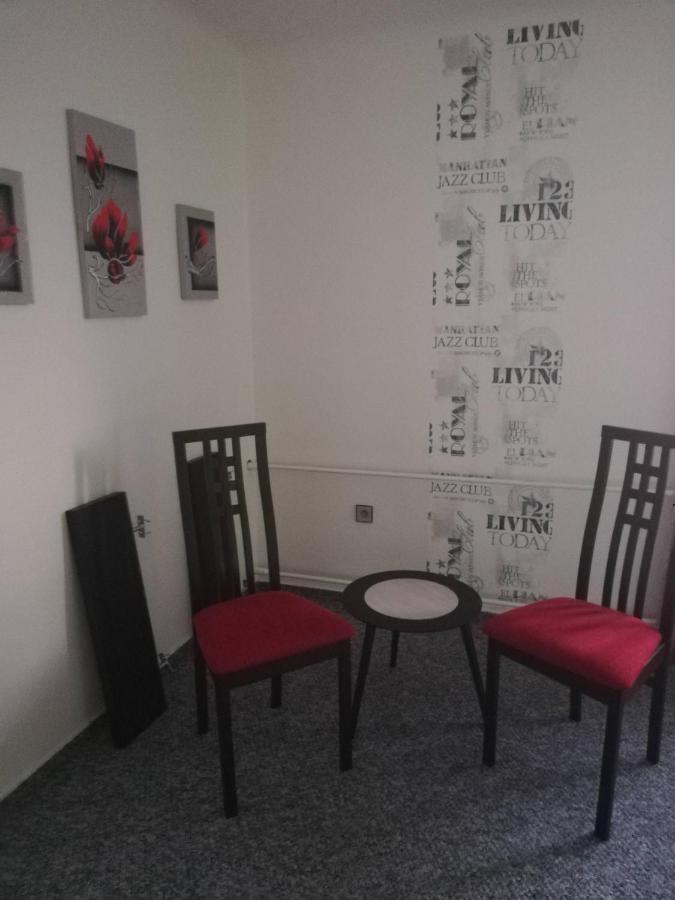 Apartmany Mk U Modre Kocky Nové Hrady Exterior foto