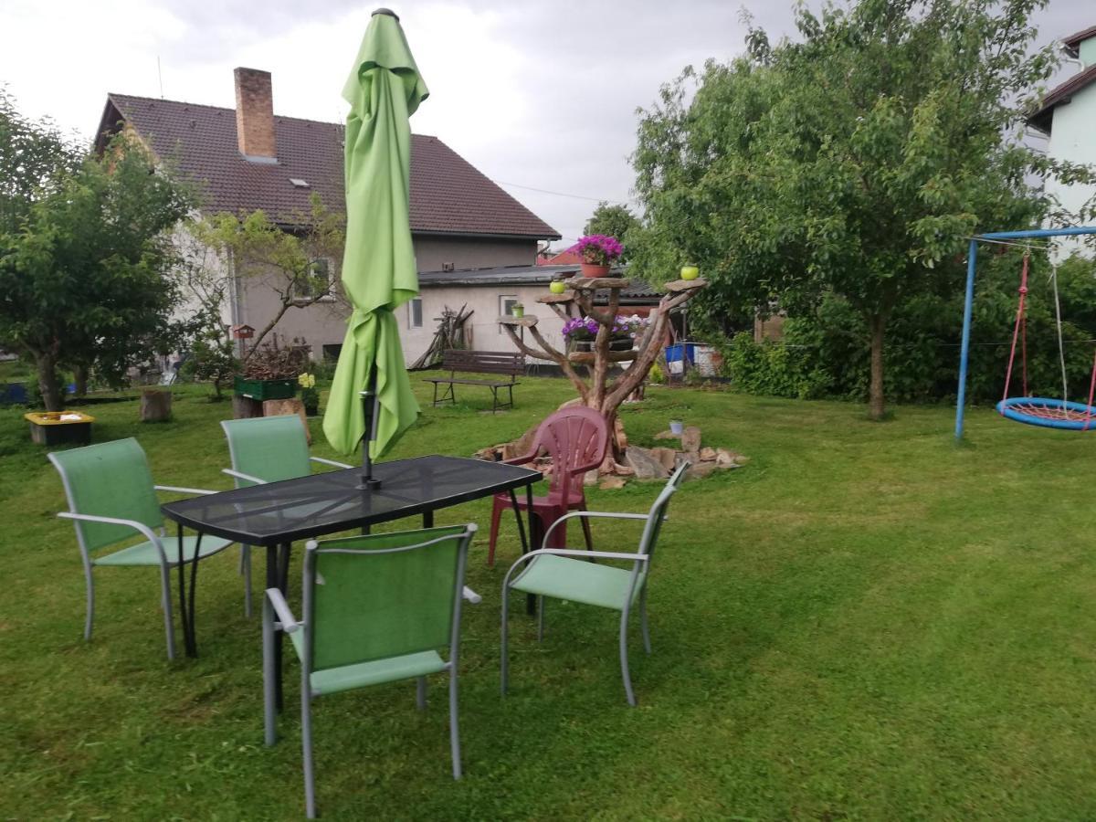 Apartmany Mk U Modre Kocky Nové Hrady Exterior foto